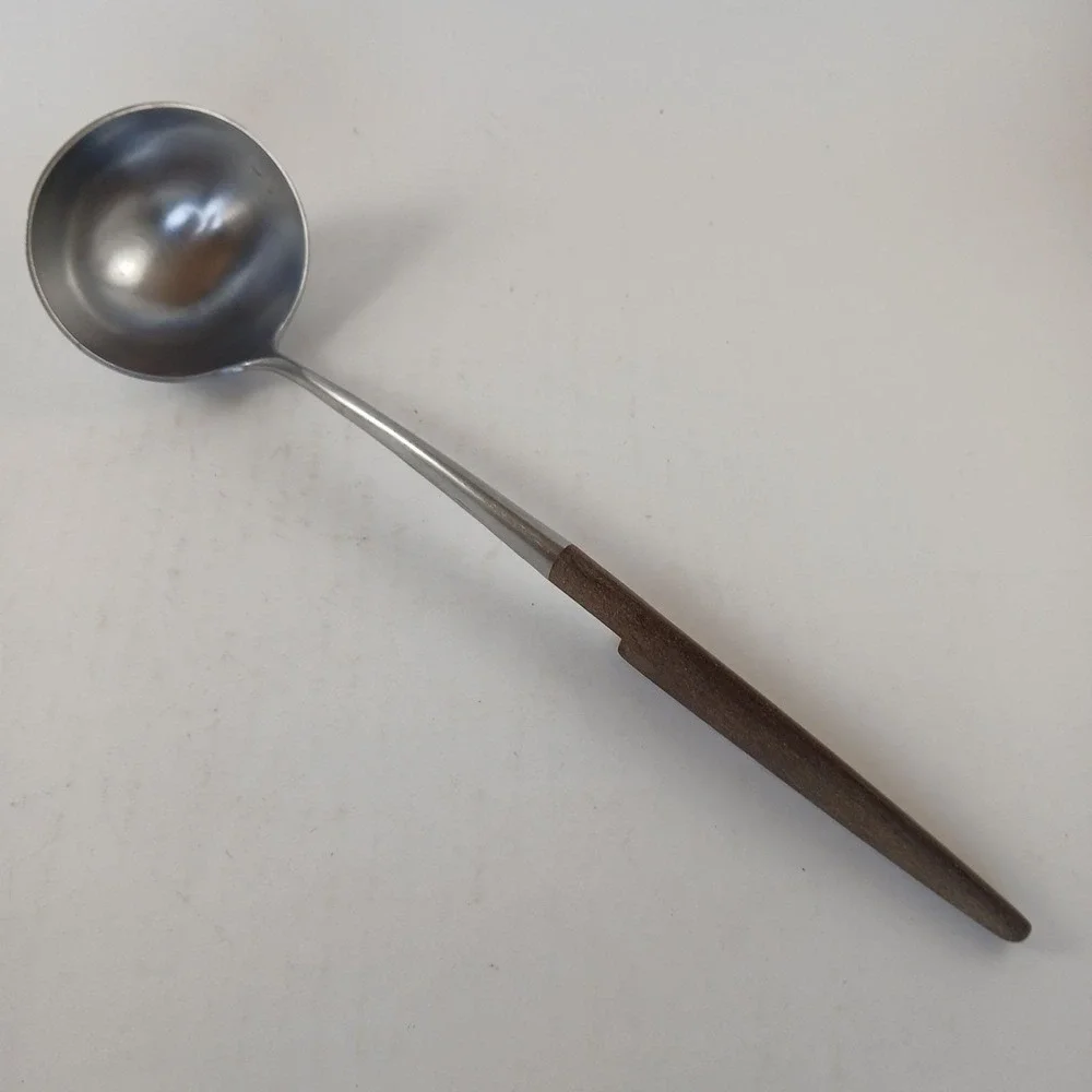 Vintage Ekco Soup Ladle Stainless w/Wooden Handle 9.5